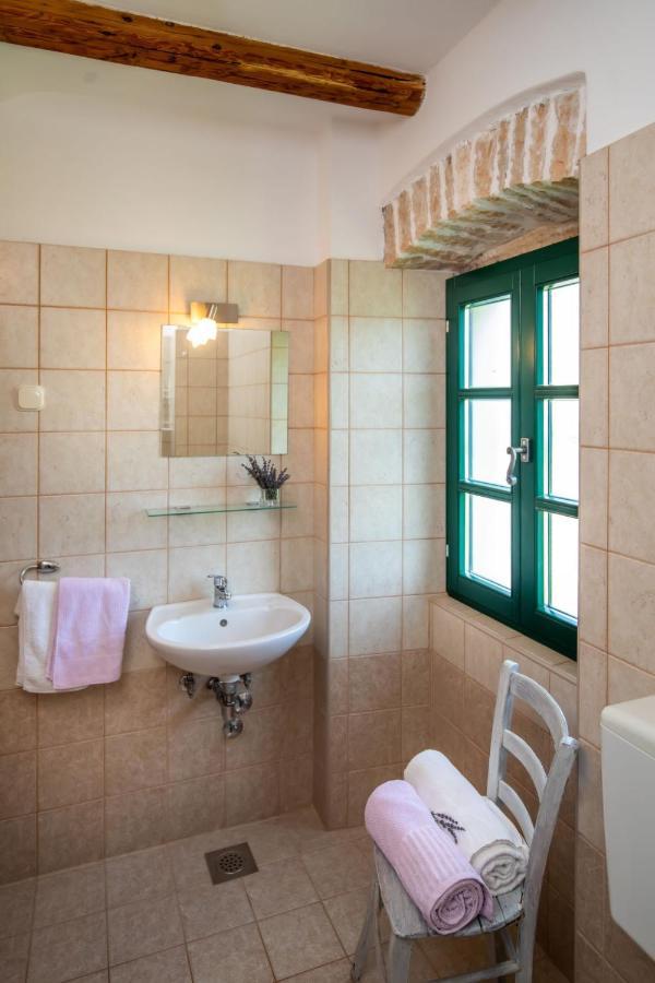 Holiday Home Marija - Roj422 By Interhome Zminj Ngoại thất bức ảnh
