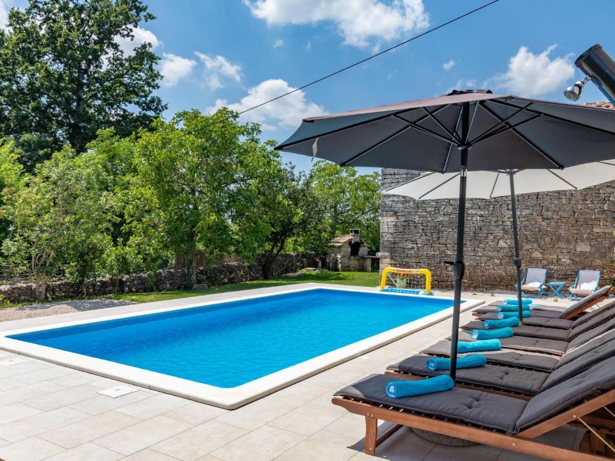 Holiday Home Marija - Roj422 By Interhome Zminj Ngoại thất bức ảnh