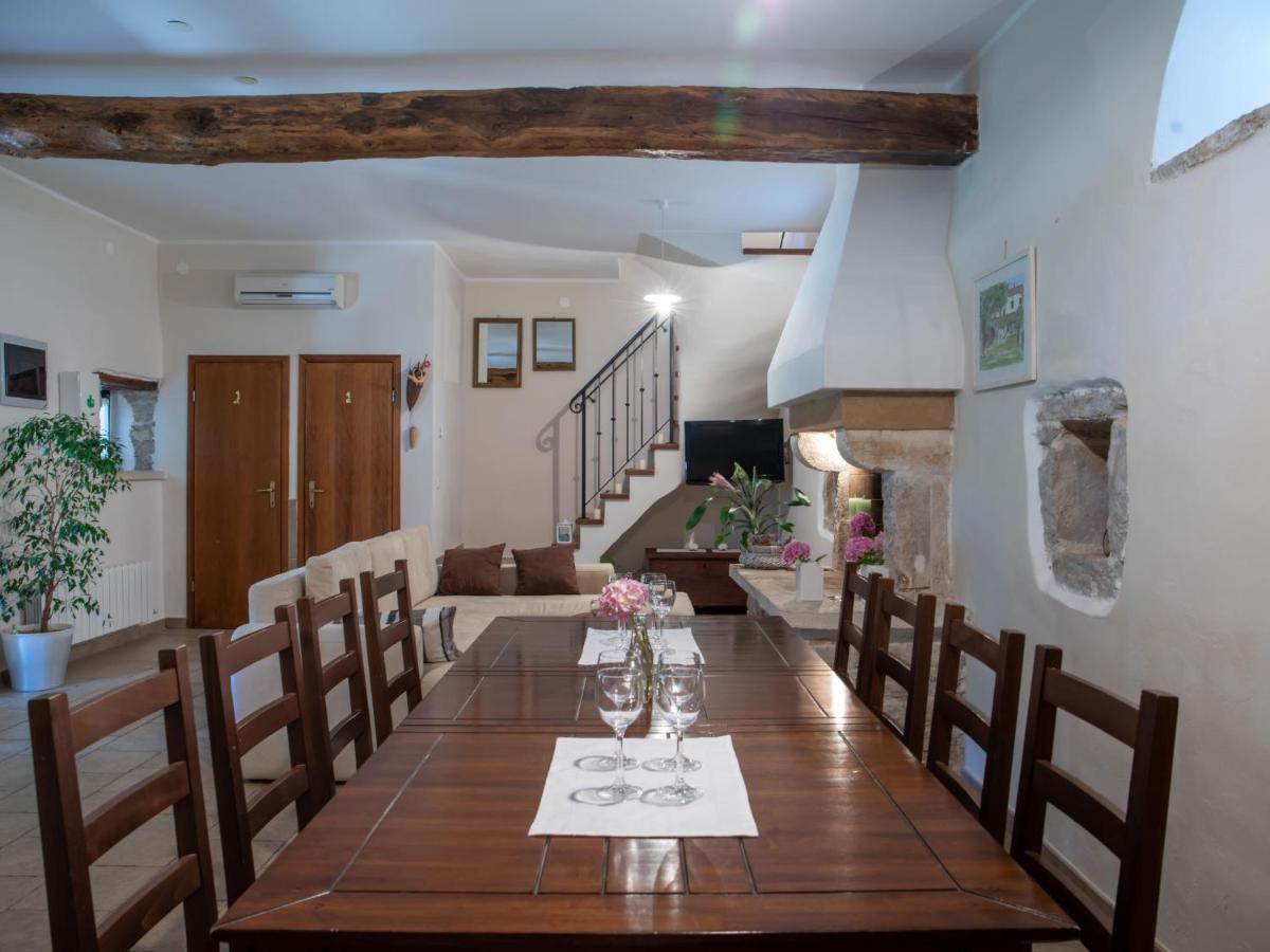 Holiday Home Marija - Roj422 By Interhome Zminj Ngoại thất bức ảnh
